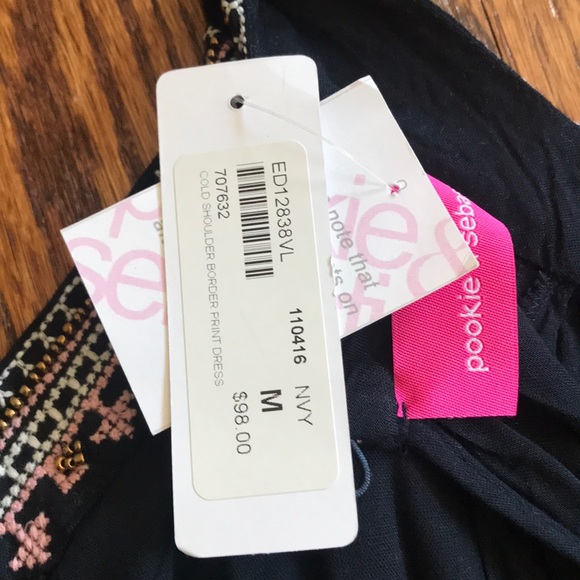 Pookie and Sebastian summer tunic - Picture 2 of 6